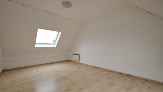 Jeugdlaan - 9 - bus 6 - 3900