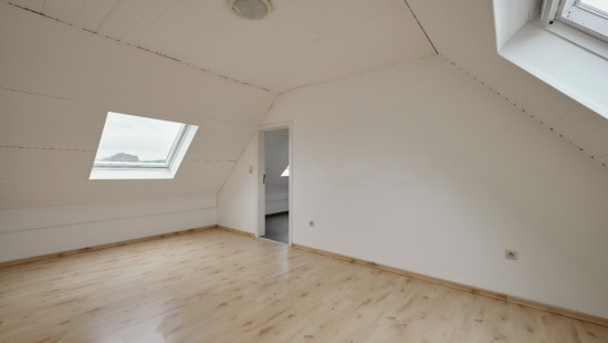 Jeugdlaan - 9 - bus 6 - 3900