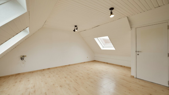 Jeugdlaan - 9 - bus 6 - 3900