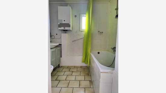 rue Trou Brasy - 75 - rez - 4800