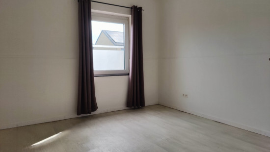 rue Trou Brasy - 75 - rez - 4800