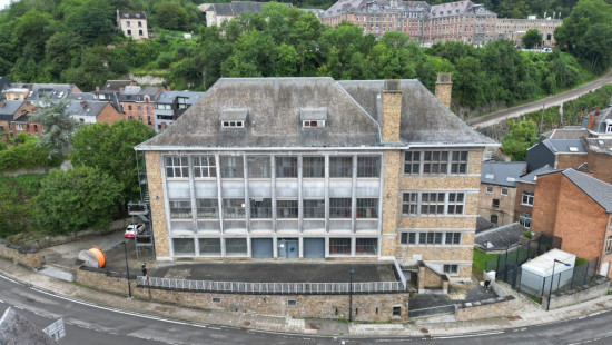 Rue Francois Bribosia - 9 - - 5500