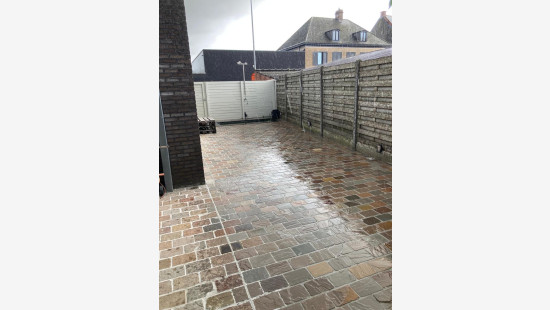 Menenstraat - 11 - - 8880