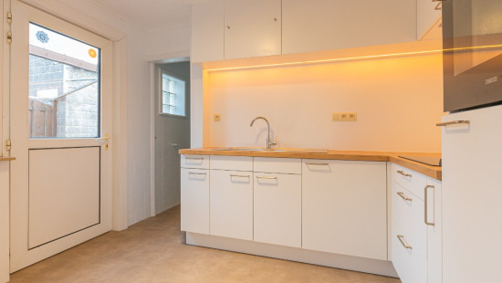 Bakkerstraat - 32 - - 9240