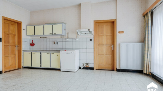 Stationsstraat - 32 - - 3570