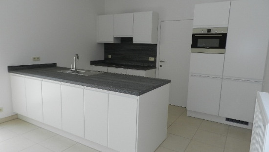 Langemarkstraat - 7 - bus 1 - 8920