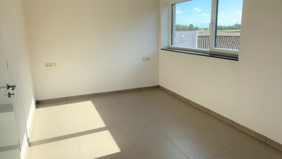 Holstraat - 115 - - 9940