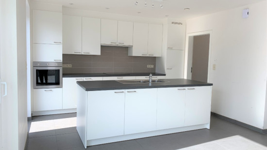 Holstraat - 115 - - 9940