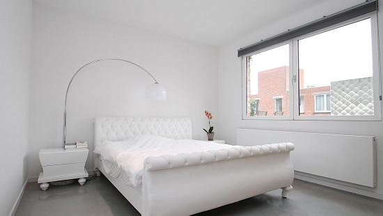 Stationsstraat - 77 - bus 4 - 9100