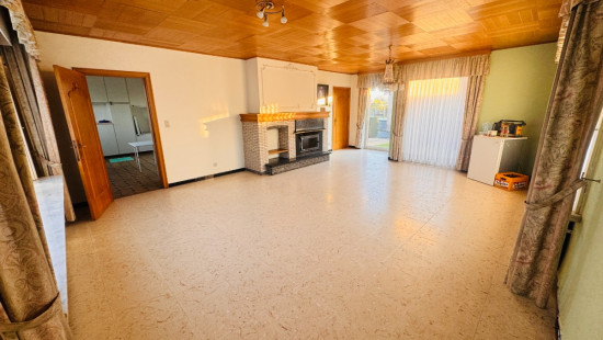 Sint Pieterstraat - 104 - - 8880