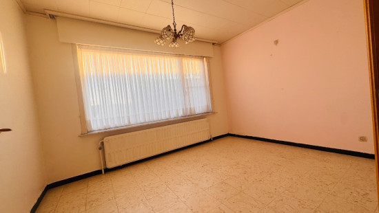 Sint Pieterstraat - 104 - - 8880