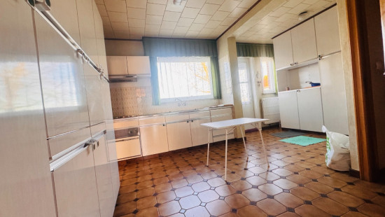 Sint Pieterstraat - 104 - - 8880