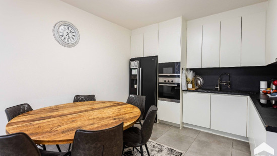 1 Meistraat - 3 - - 9300