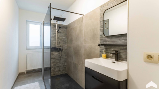 1 Meistraat - 3 - - 9300