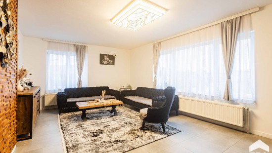 1 Meistraat - 3 - - 9300