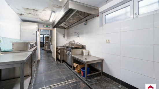 Rue de mons - 76A - - 7090