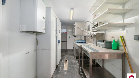 Rue de mons - 76A - - 7090