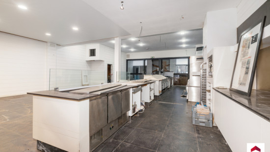 Rue de mons - 76A - - 7090