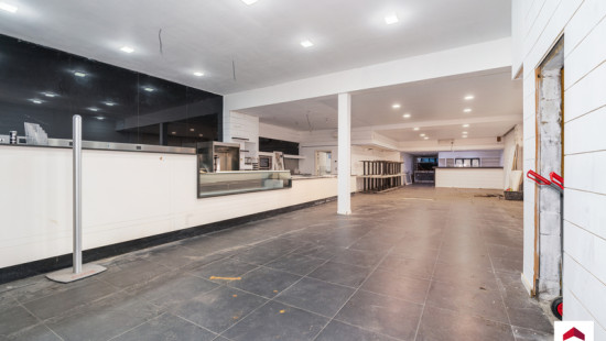 Rue de mons - 76A - - 7090