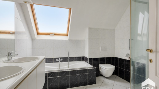 Dr.-Van de Perrestraat - 12 - F - 2440