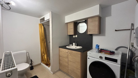 Stationstraat - 124 - - 8890