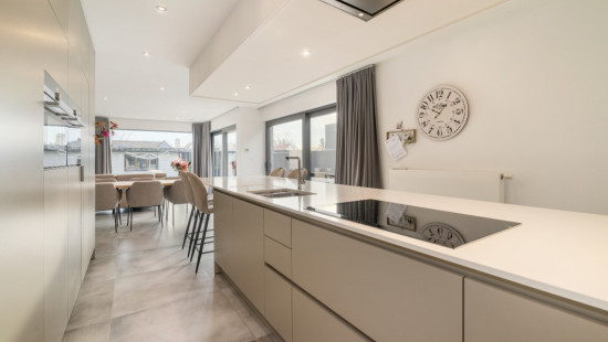 Textielstraat - 7 - - 9700