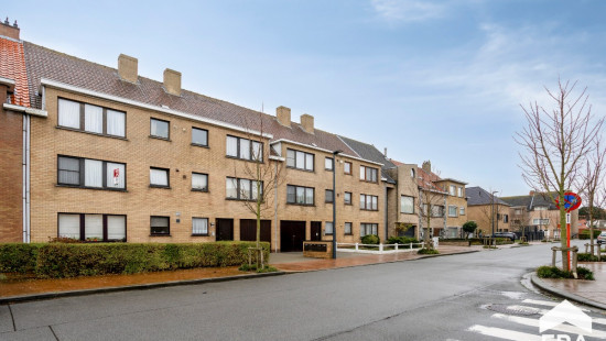 Uitkerkestraat - 30 - 0101 - 8370