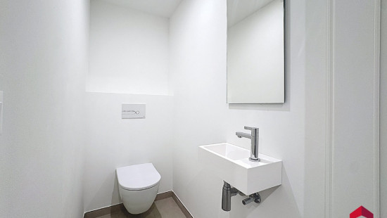 Rue de la Justice - 70 - B02 - 5300