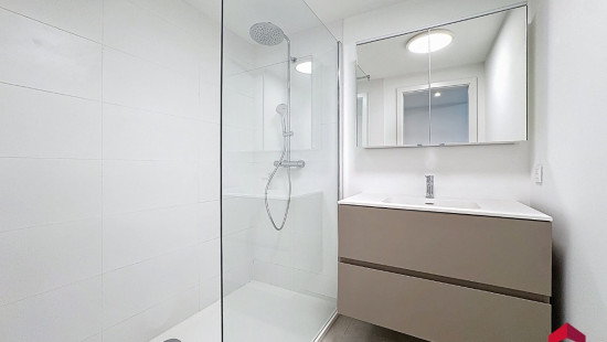 Rue de la Justice - 70 - B02 - 5300