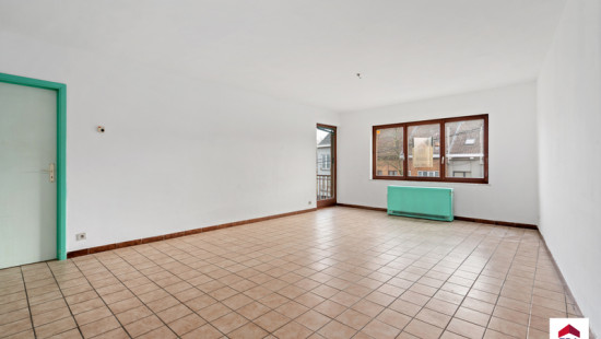 Chaussée de Valenciennes - 74 - 3 - 7800