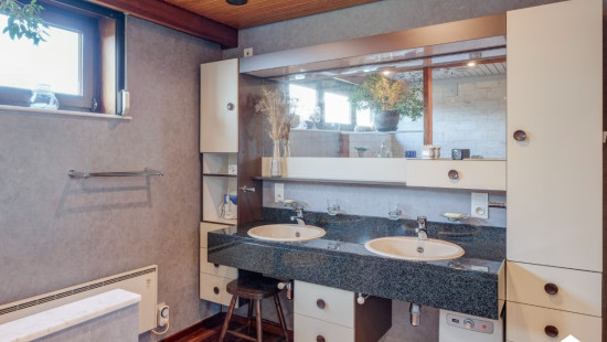 Moggeweidestraat - 26 - - 3570