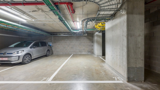 Desguinlei - 86 - 604 - 2018