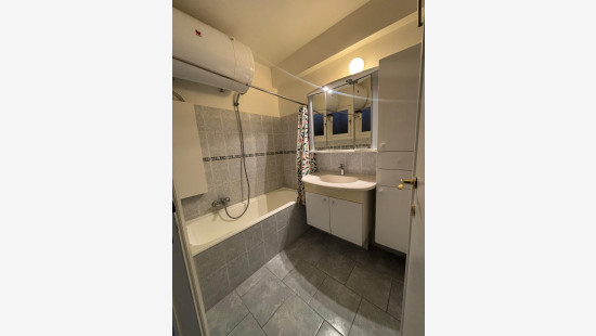 Avenue d'Avril - 27 - - 1200