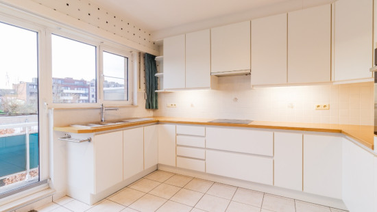 Neerhoeve - 28 - 4 - 2900