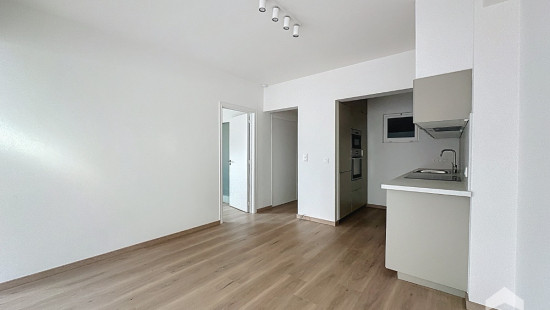 Rue Saint-Bernard - 19 - - 1060