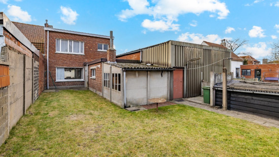 Leegstraat - 71 - - 9060