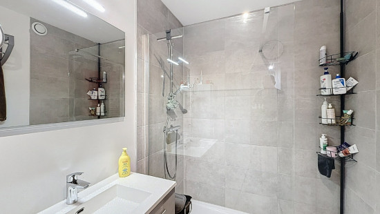 Rue du Peuple - 13 - 01 - 7333