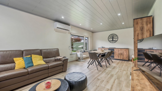 Hemelsbreedte - 44 - - 9112