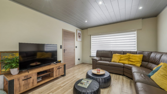 Hemelsbreedte - 44 - - 9112