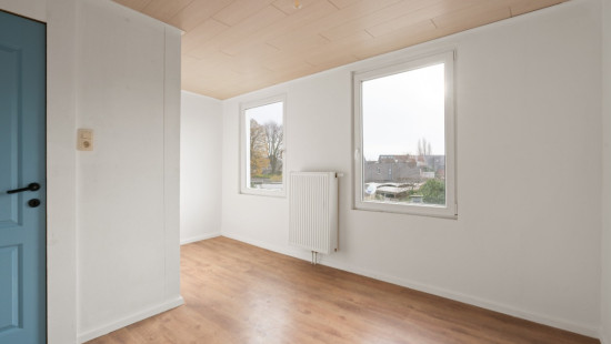 Dorpstraat - 102 - - 2070