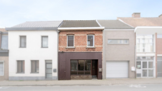 Dorpstraat - 102 - - 2070