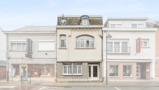 Stationsstraat - 50 - - 9280