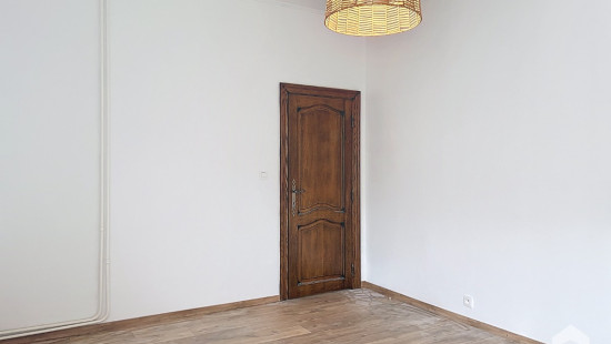 Chaussée Bara - 37 - - 1420