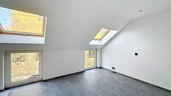 Rue des Combattants - 1 - 15 - 7321