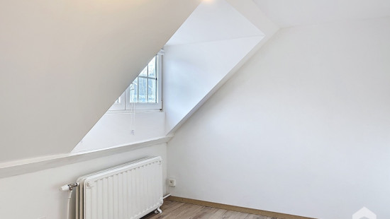 Chaussée Bara - 37 - - 1420