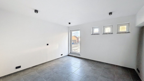 Rue des Combattants - 1 - 9 - 7321