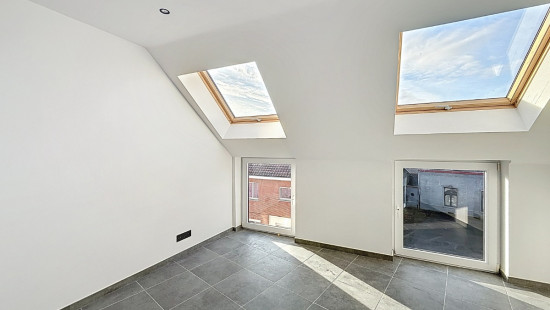 Rue des Combattants - 1 - 16 - 7321