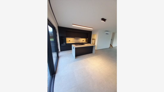 Spoorstraat - 69 - - 9340