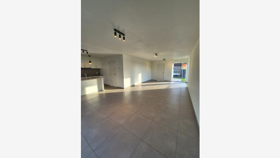 Lucien Stormestraat - 2 - - 8950