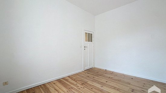 Rue Gray - 147 - - 1050